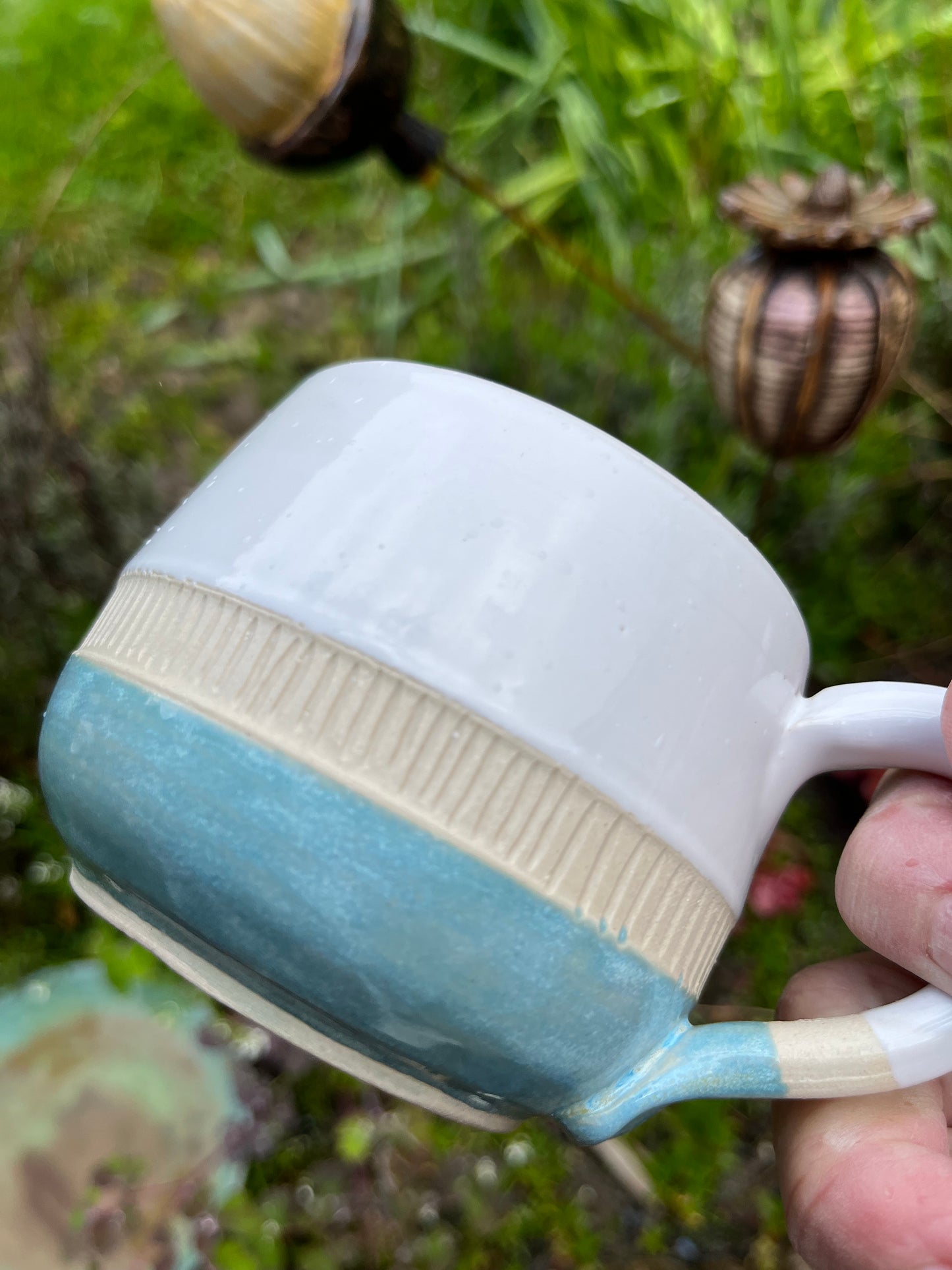 Retro mug in sea blue